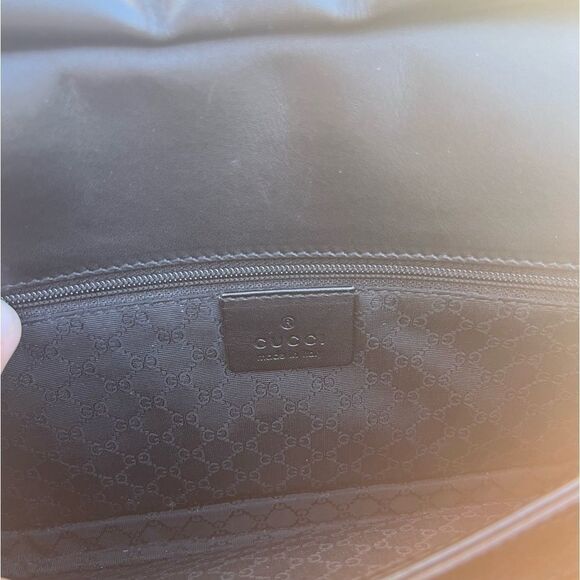 Gucci Leather Shoulder Bag - Picture 6 of 16